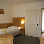 Szálloda Akzent Am Burgholz