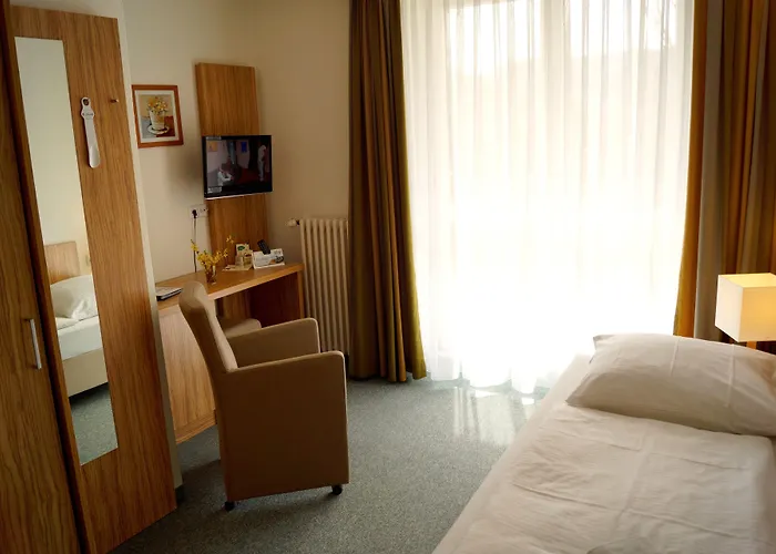 Akzent Am Burgholz Otel 4*