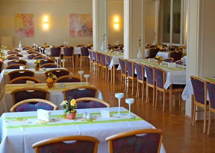 Hotell Akzent Am Burgholz